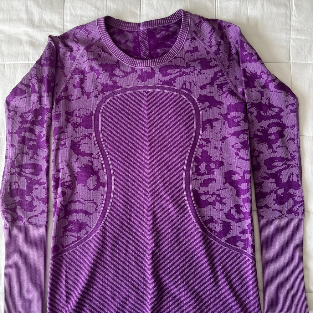 Lululemon Athletica Purple Patterned Sweatshirt